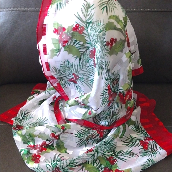 Vintage Accessories - Holiday Scarf Holly Print